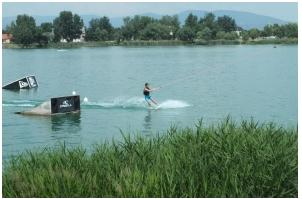 A bányatavakban továbbra is tilos a fürdőzés!