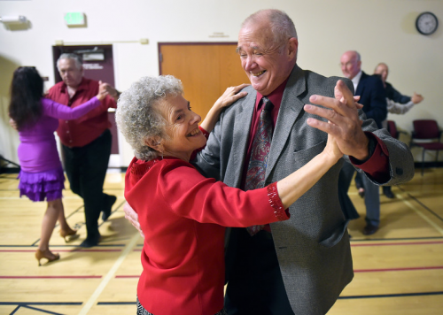Ősztől várják a táncoslábú szeniorokat